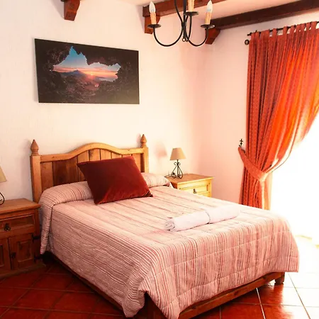 拉斯卡纳达斯酒店 * La Esperanza (Tenerife)