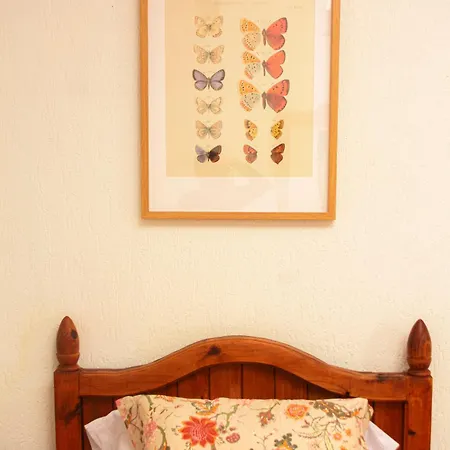 Canadas Hotel
