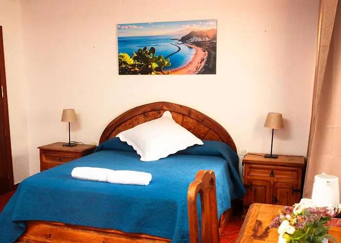 拉斯卡纳达斯酒店 *