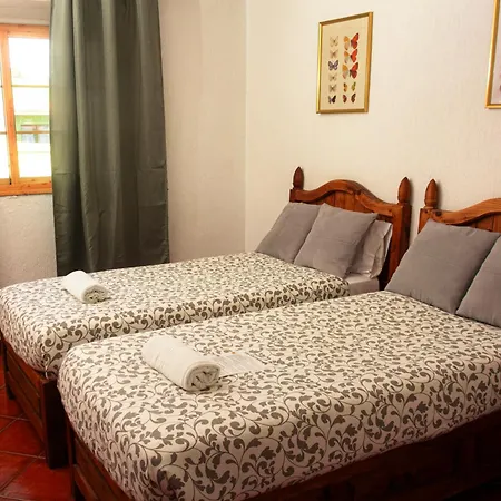 Canadas Hotel