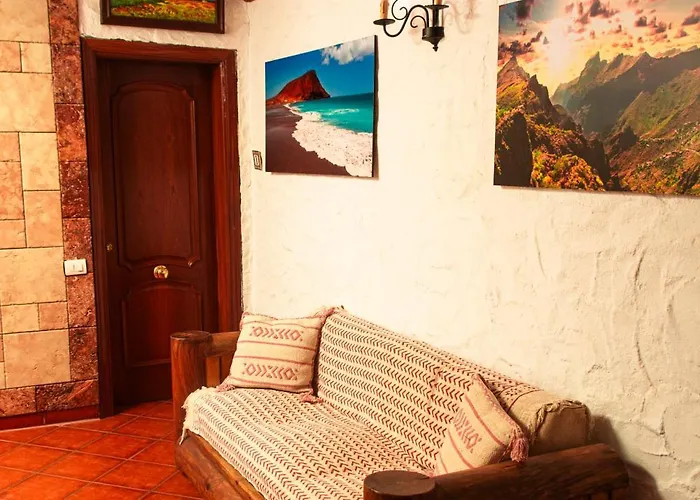 拉斯卡纳达斯酒店 * La Esperanza (Tenerife)